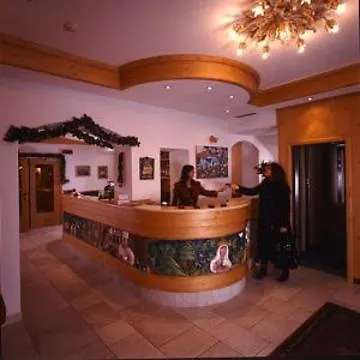 酒店 克里奇奥多洛米蒂酒店 Madonna